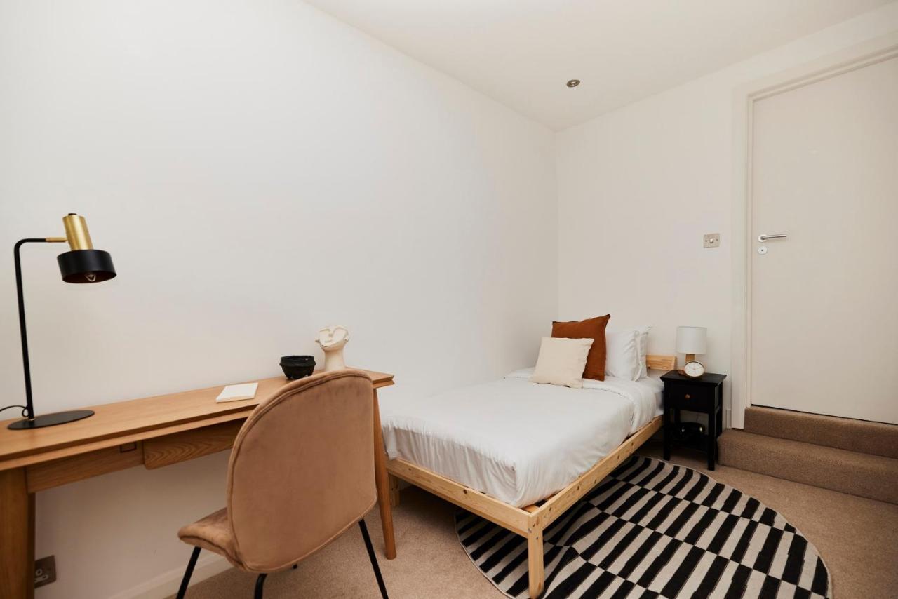 The London Nest - Trendy 3Bdr House Apartment Ngoại thất bức ảnh