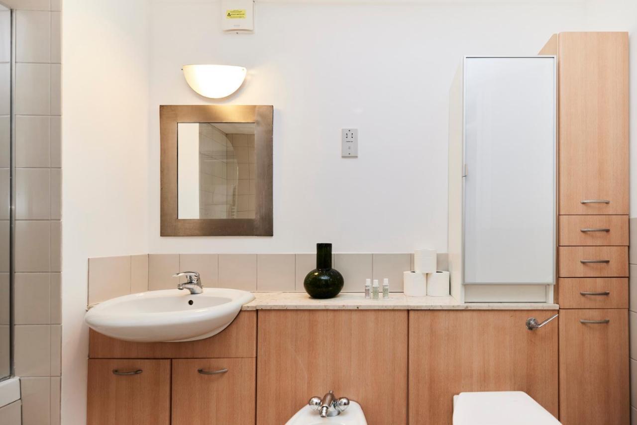The London Nest - Trendy 3Bdr House Apartment Ngoại thất bức ảnh