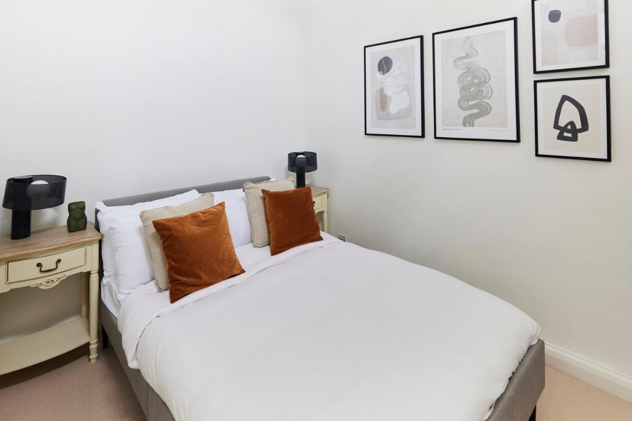 The London Nest - Trendy 3Bdr House Apartment Ngoại thất bức ảnh