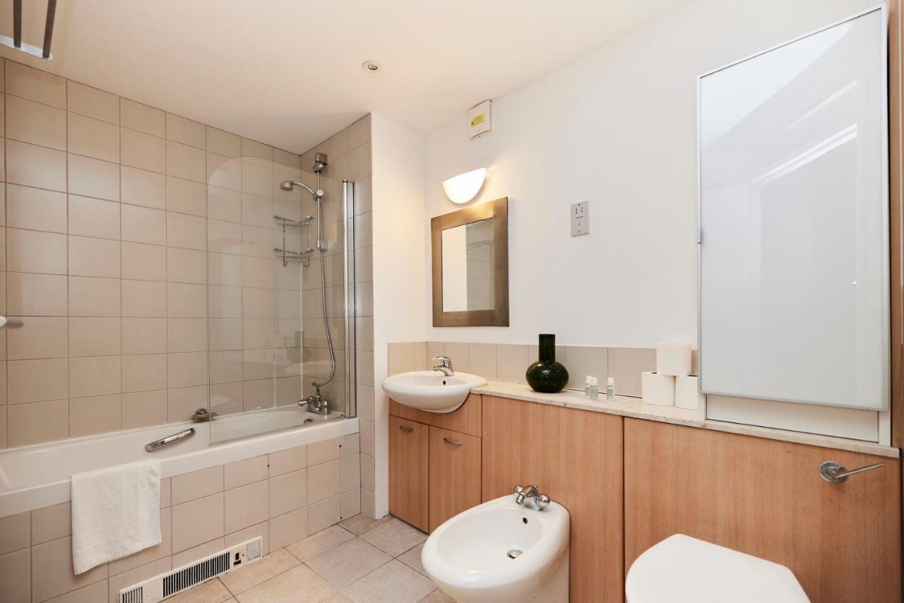 The London Nest - Trendy 3Bdr House Apartment Ngoại thất bức ảnh